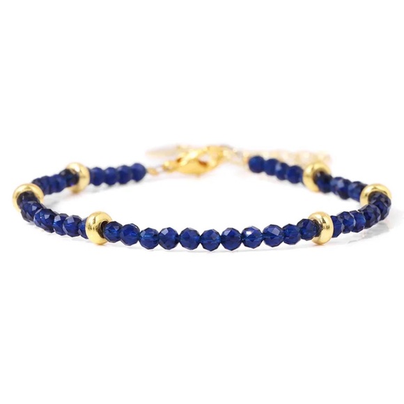 Elegant Black and Gold Beaded Bracelet - Picture 3 of 3